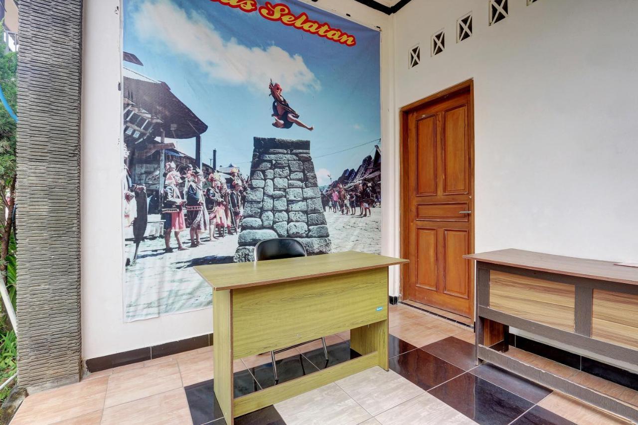 Hotel Wisma Ck Kebumen Extérieur photo