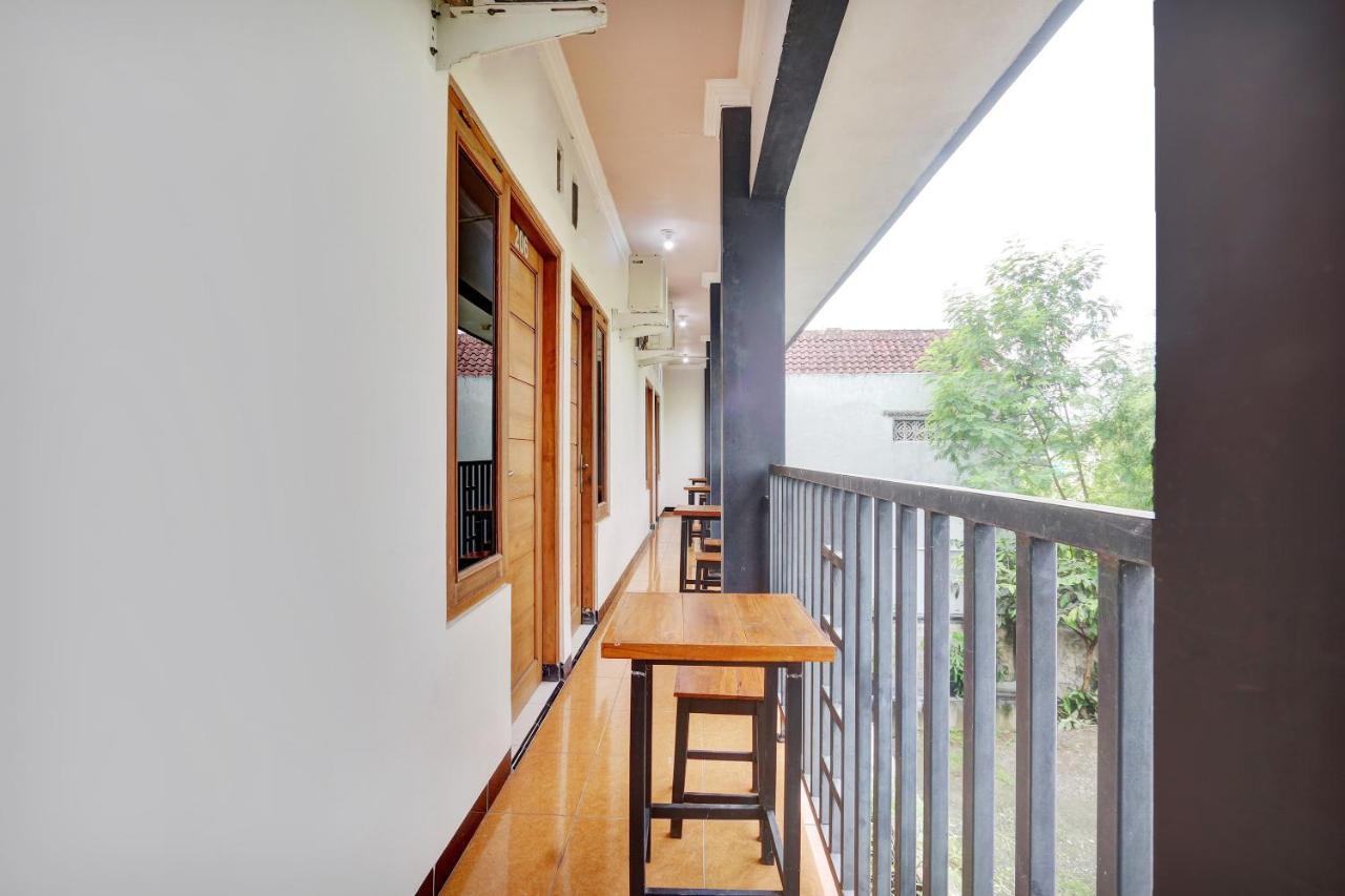 Hotel Wisma Ck Kebumen Extérieur photo